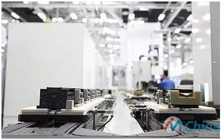 設(shè)備數(shù)字化 商用酸奶機(jī)引領(lǐng)生產(chǎn)自動化的下一階段